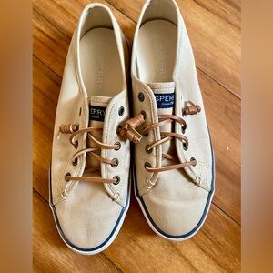 Sperry womens size 8